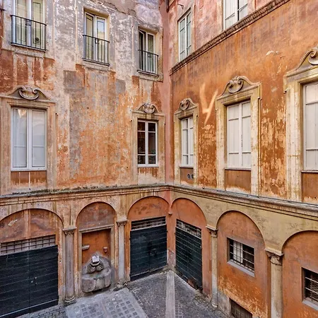 Domus Navona