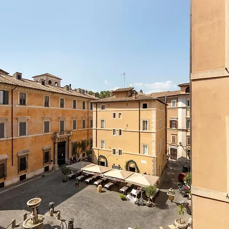 Domus Navona *